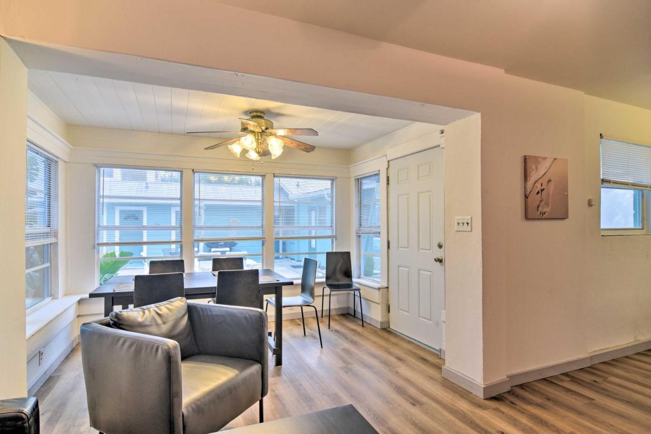 Sun-Soaked Coastal Hideaway - Steps To Beach! Clearwater Beach Eksteriør bilde